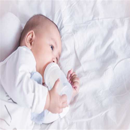 代孕包代生孩子-重庆有代孕的没有_宝宝出生后多久可以洗澡 宝宝第一个澡什么